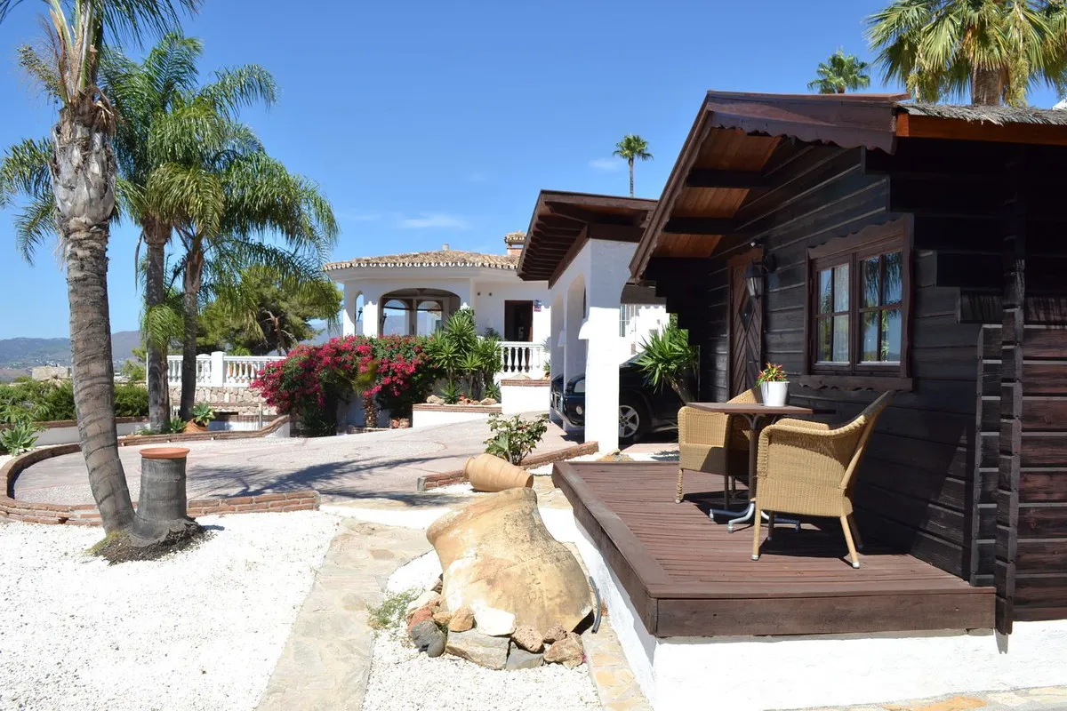 35841e3b-e3b3-4a01-b770-58de019d3864