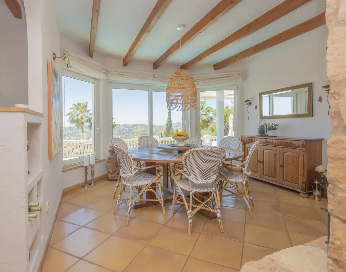 45b96ceb-7d82-4e98-832b-13958246dd9c