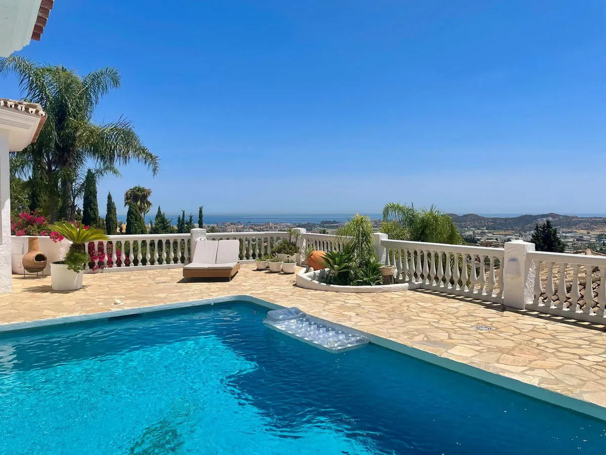 607bffce-b84a-4d75-859d-eebd933b5d23