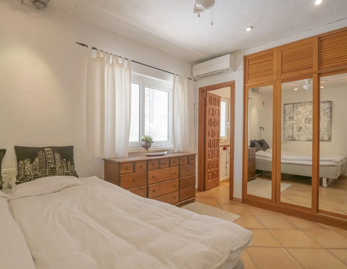 6624a609-2ac8-4f6c-9b6c-d3d8a79cf554