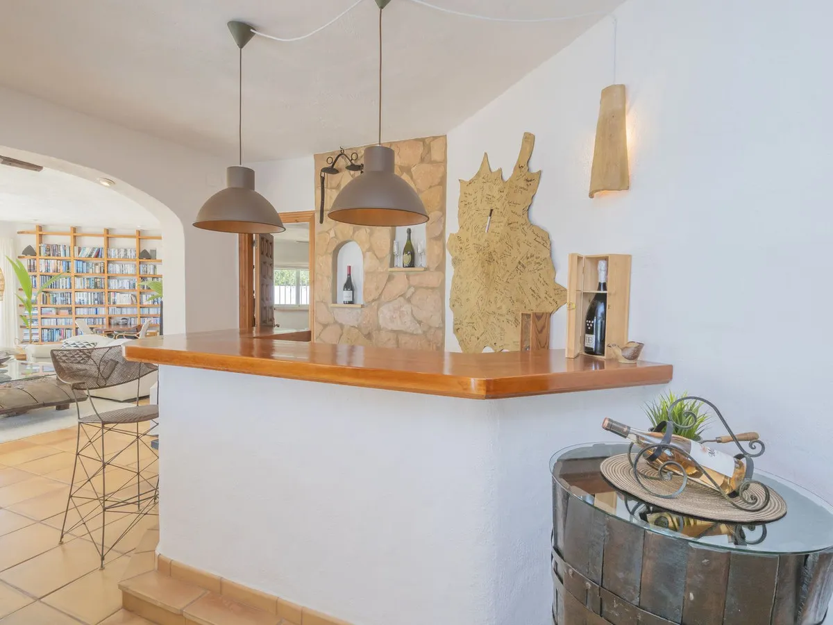 c636de5c-03c5-4350-9cff-280482a81eb5