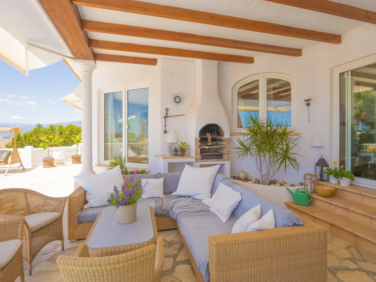 ca525db2-e01a-4393-b2be-896cba78f9d9