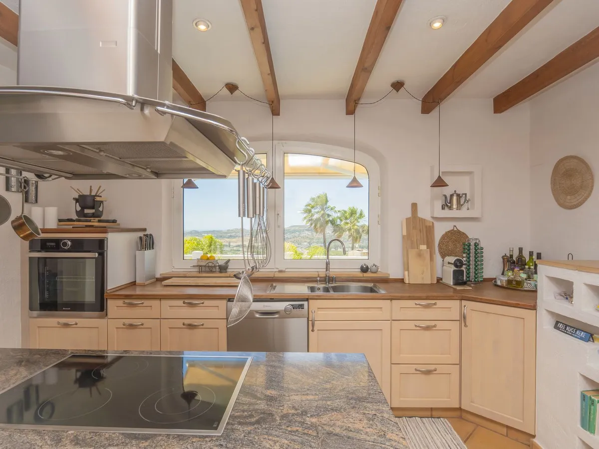 ce46d991-a3d3-4671-a48d-82d0b5bb257f