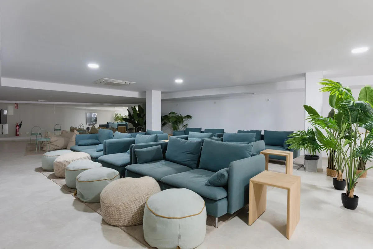 8ebb79fb-45eb-4c2e-809d-3bba2eb74ef4