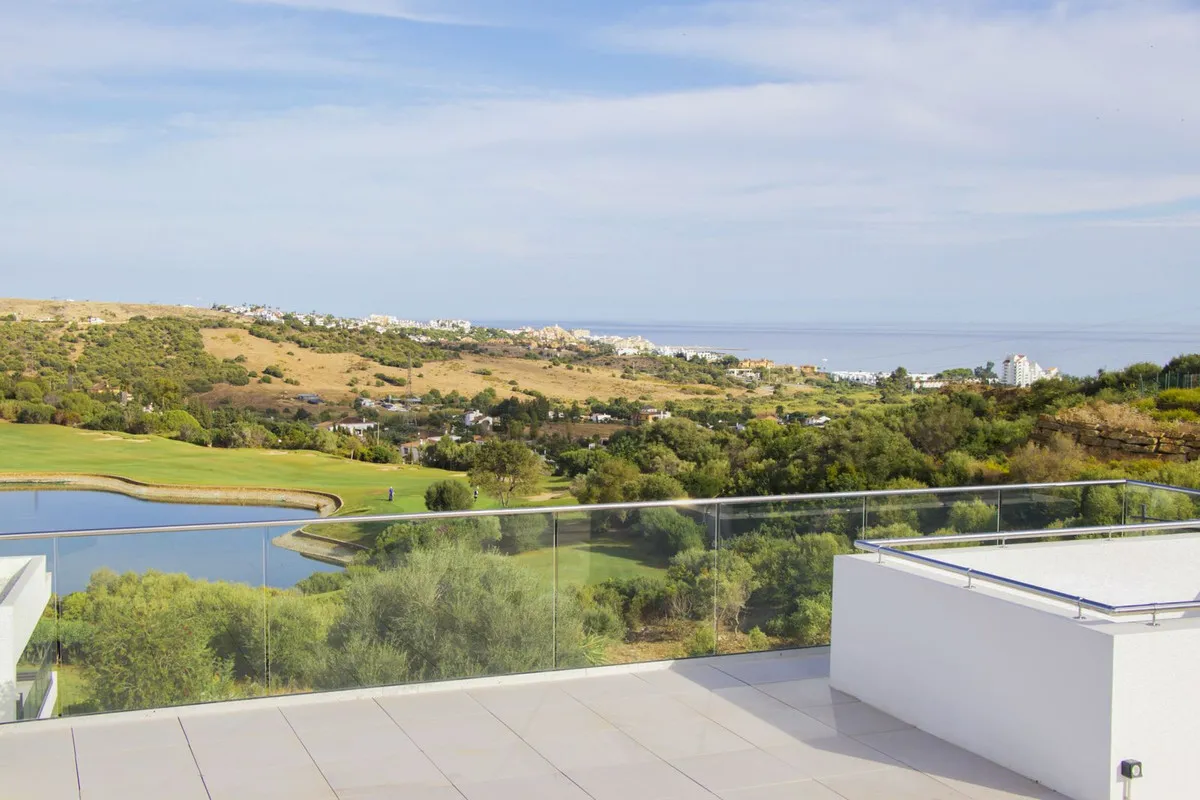 a76306b1-f87c-4e60-9cfb-6a42a468c95d