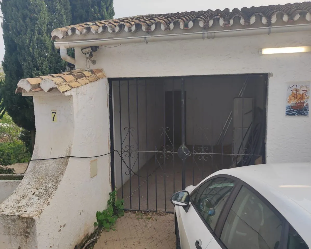 275205bb-9e7b-4d86-aa8e-ffb383e2a638