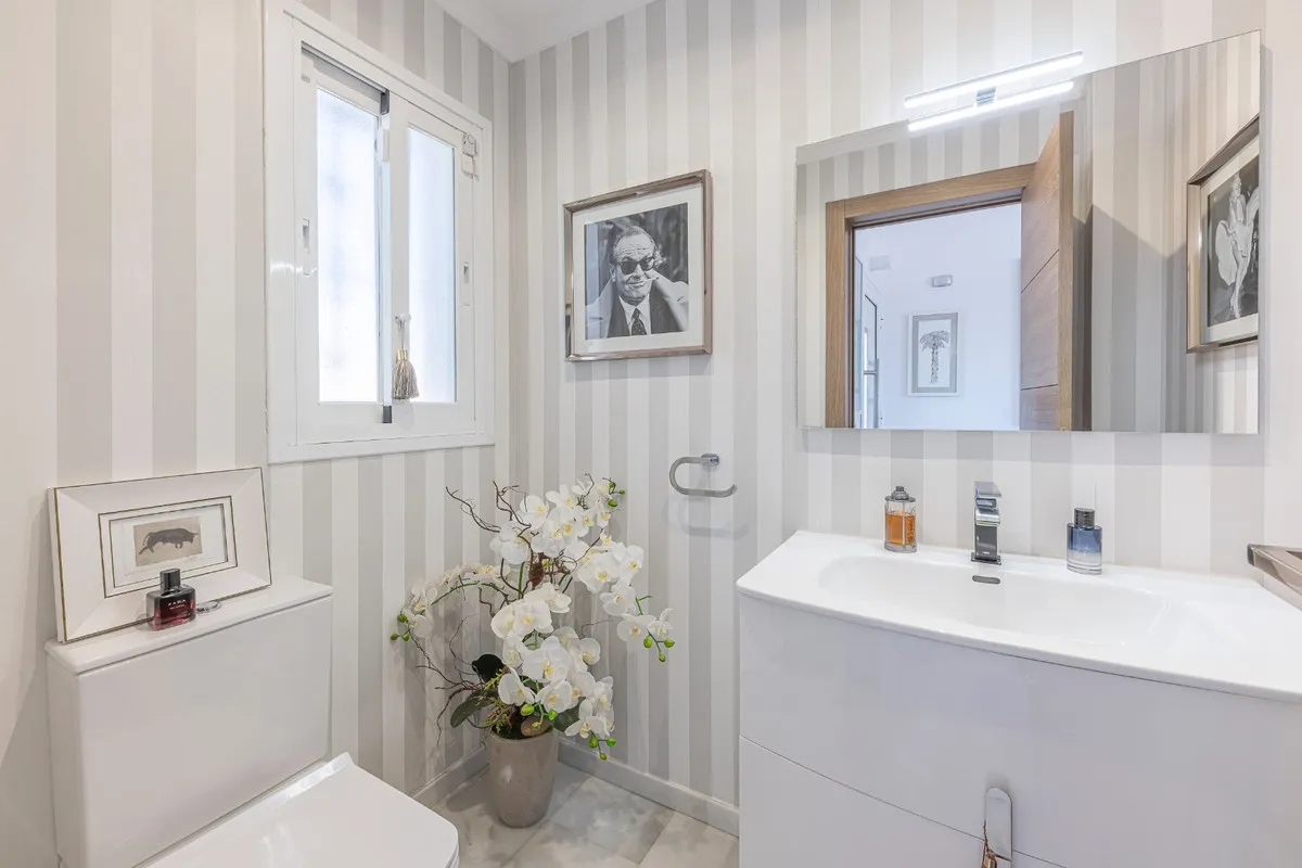 ccc1e0ee-47bb-4ac9-b525-901a99221d9f