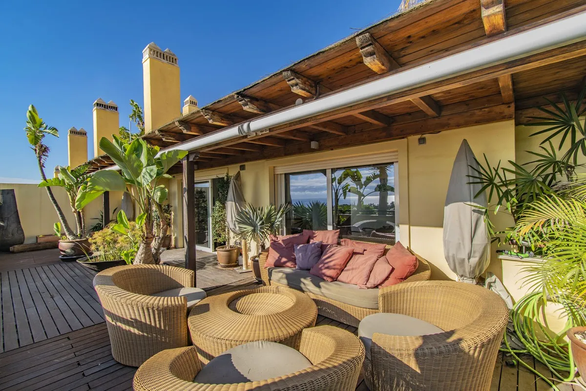 ebdf4d6a-c2af-4575-bd4a-62e3cd9abdf5