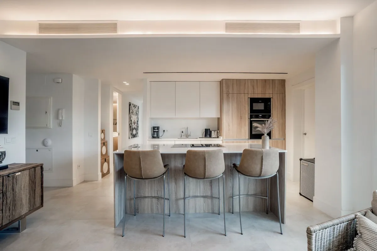 8142478f-4948-4f50-8223-ac39ac2d145a