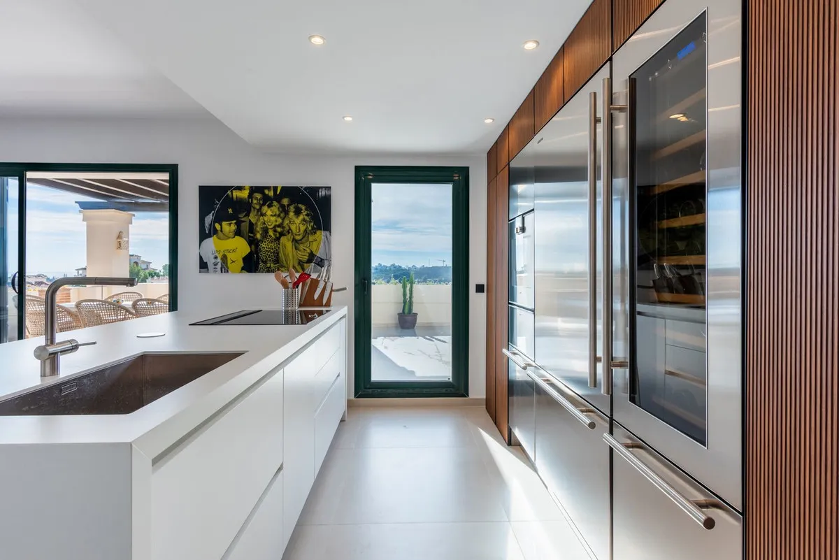 6b800beb-4299-4539-bb68-6a110fb95a7b