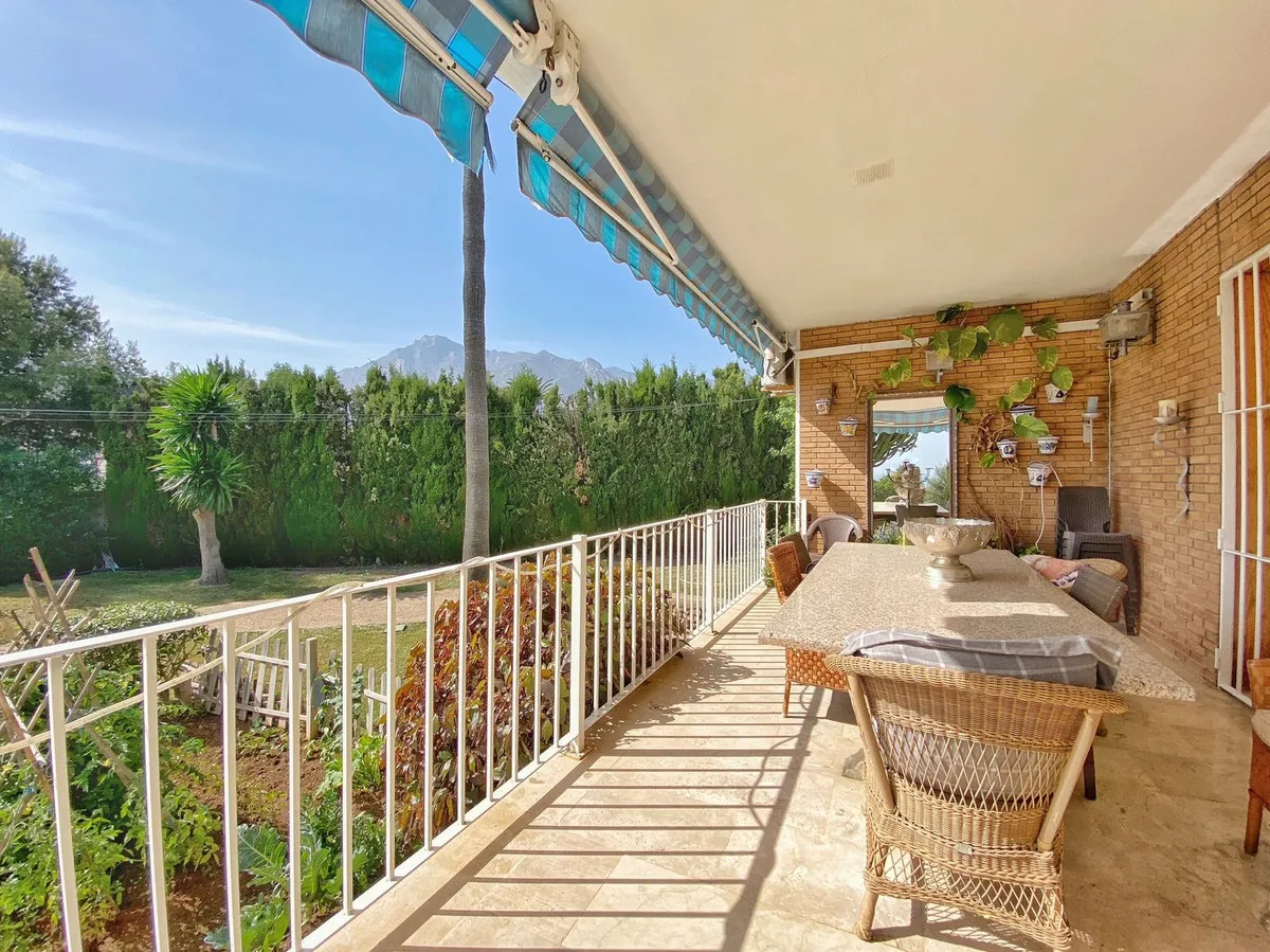 cd8525fe-6703-4e7d-a872-23a41c57b1e2