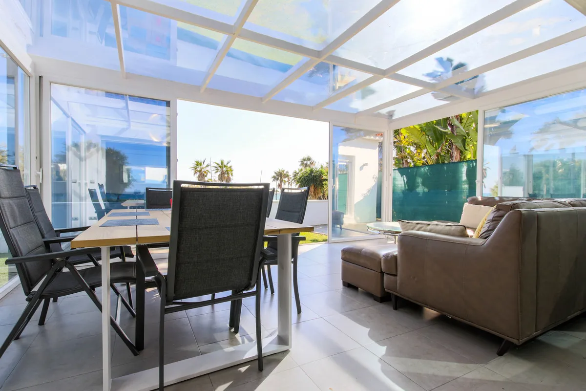 da5f1c5d-0587-4525-97f5-a289035efb45