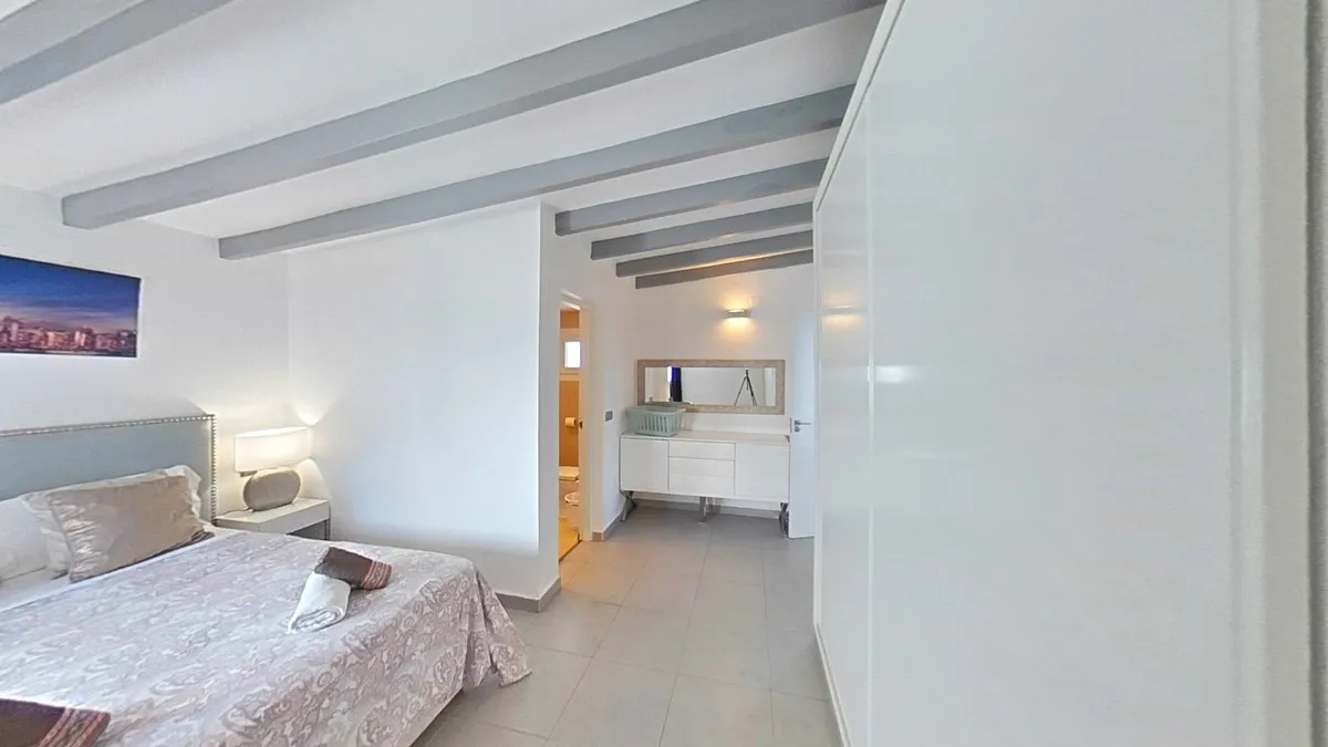 e72dbb14-60ee-4c63-8fae-3ca7e2f88713