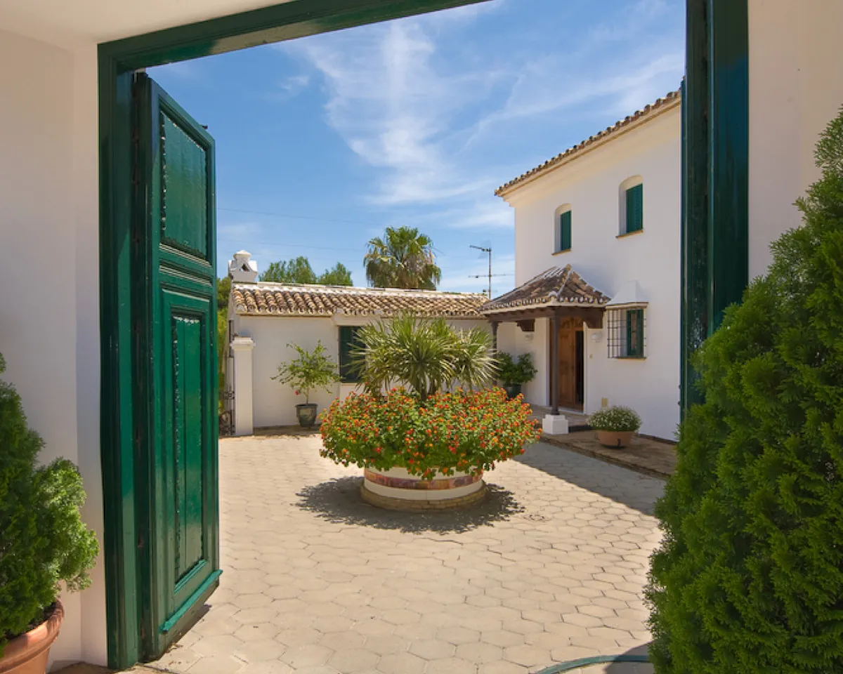 818430f4-baca-4383-b586-2225be84b809