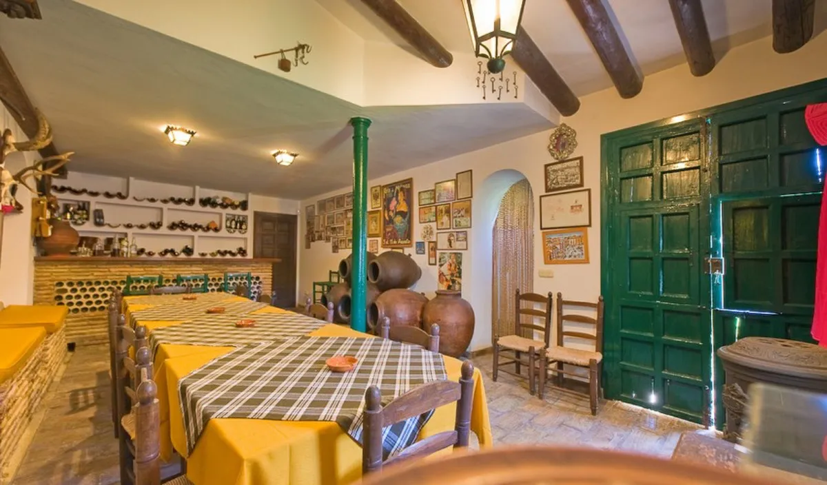 c0100135-faf8-4742-a1bc-b87135c079f7