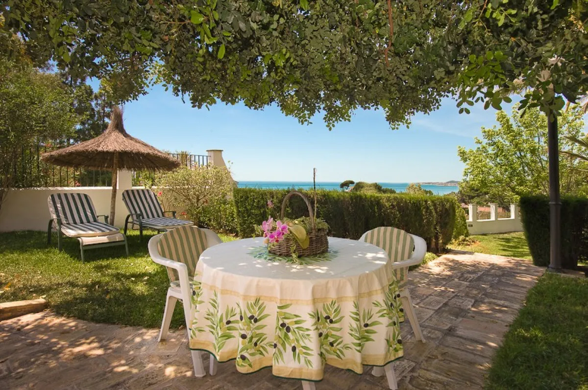 f2778922-9fd0-4c90-9cf1-613553b119b1