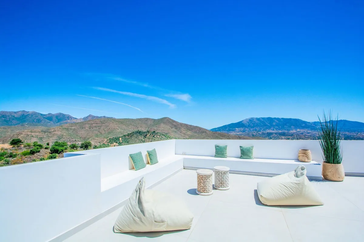 34582dca-07e1-49df-9c2a-d17d494d111f