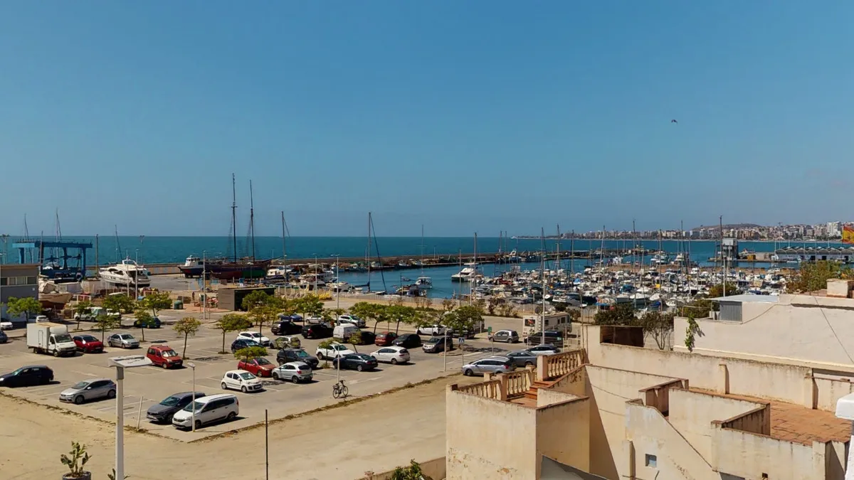 9925f4d7-1c82-4885-bf94-99e148f52a51