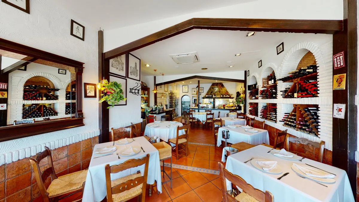 f9eb6bb7-8000-4410-8eef-53af2e97f0ca