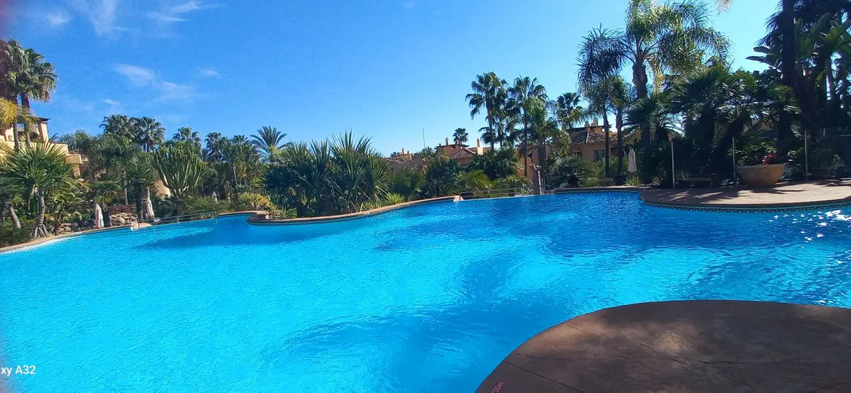 3762fd73-28ad-4eb6-8d83-dcdd0beef131