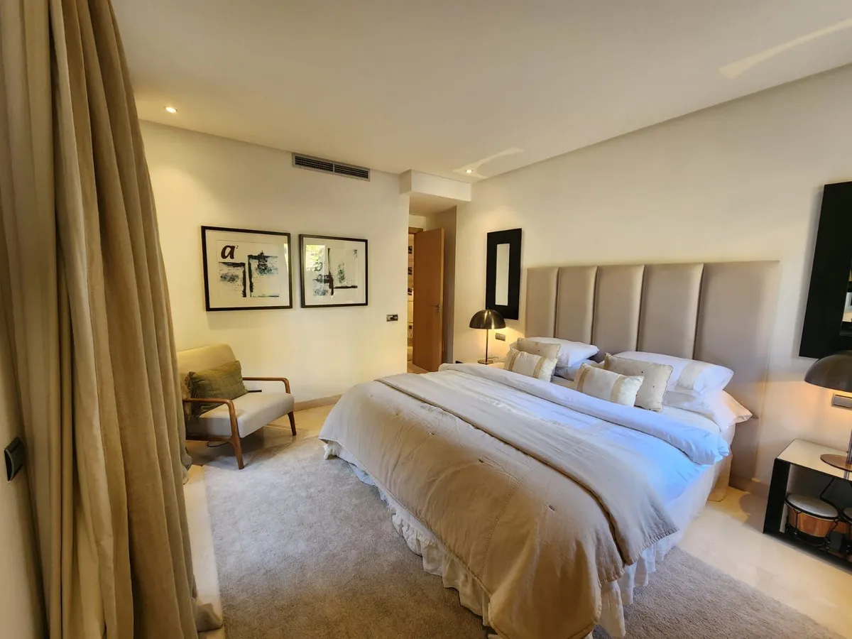 a9018770-58f7-4f42-8a34-5b32cde72b20