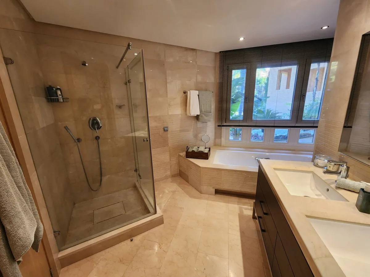 bfc97c6b-42ec-4f41-aa3f-7ab0e389cd5a