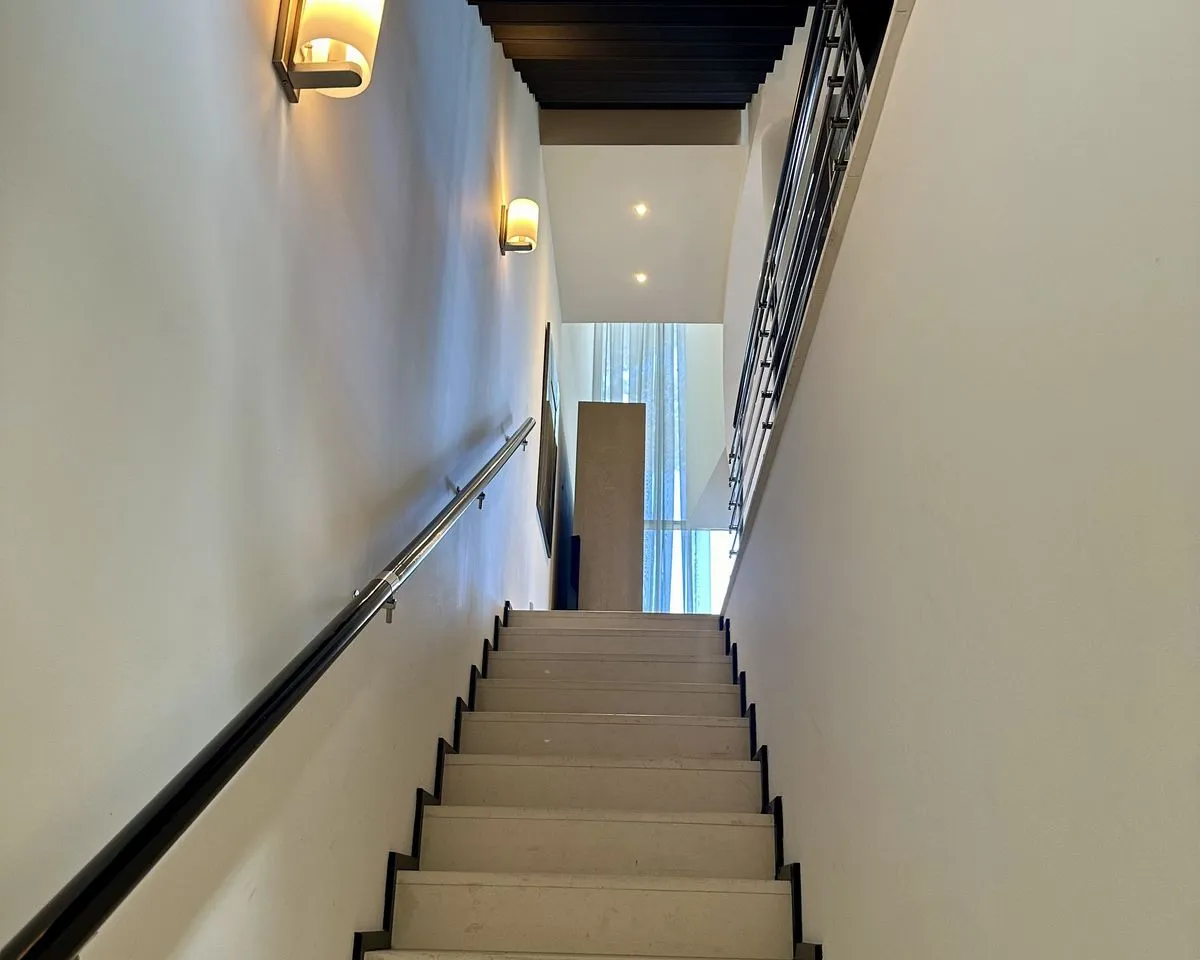 9c29f74c-e1e2-4cf5-982d-111ad52d413d