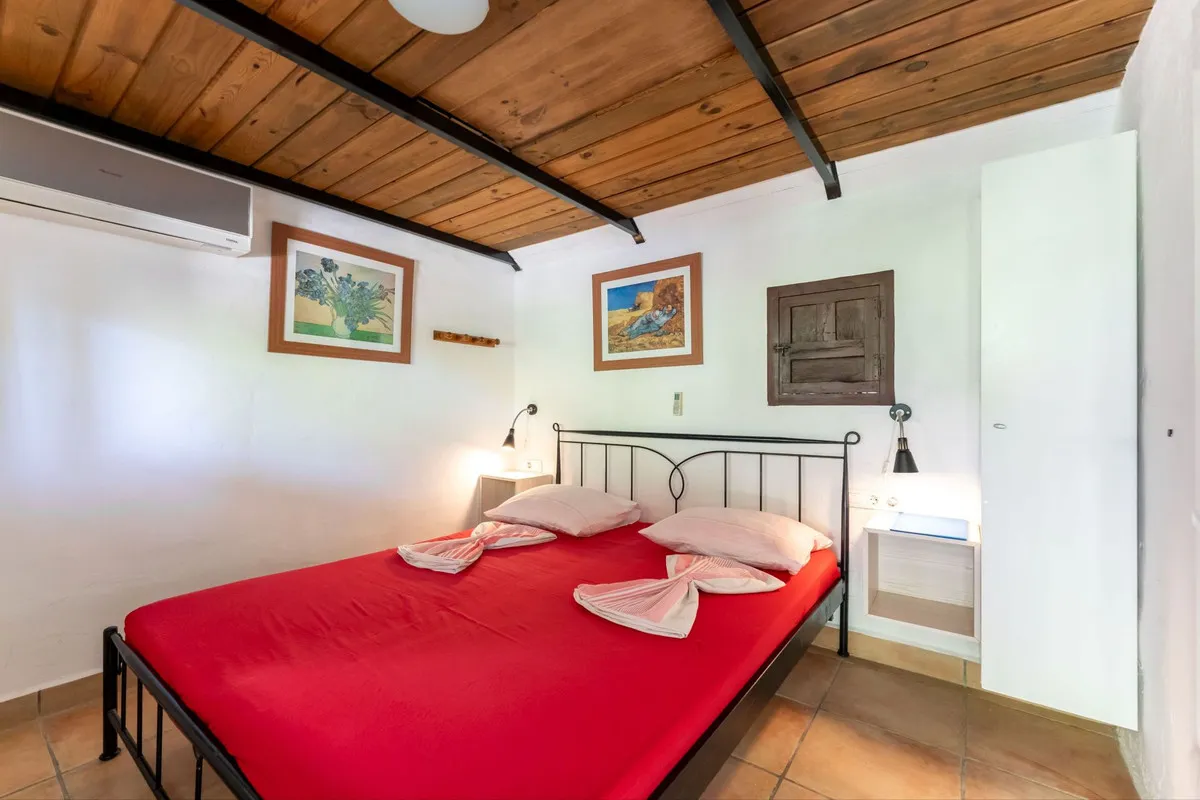 2aab1eb7-5f06-460c-a3e4-89c63e526e67