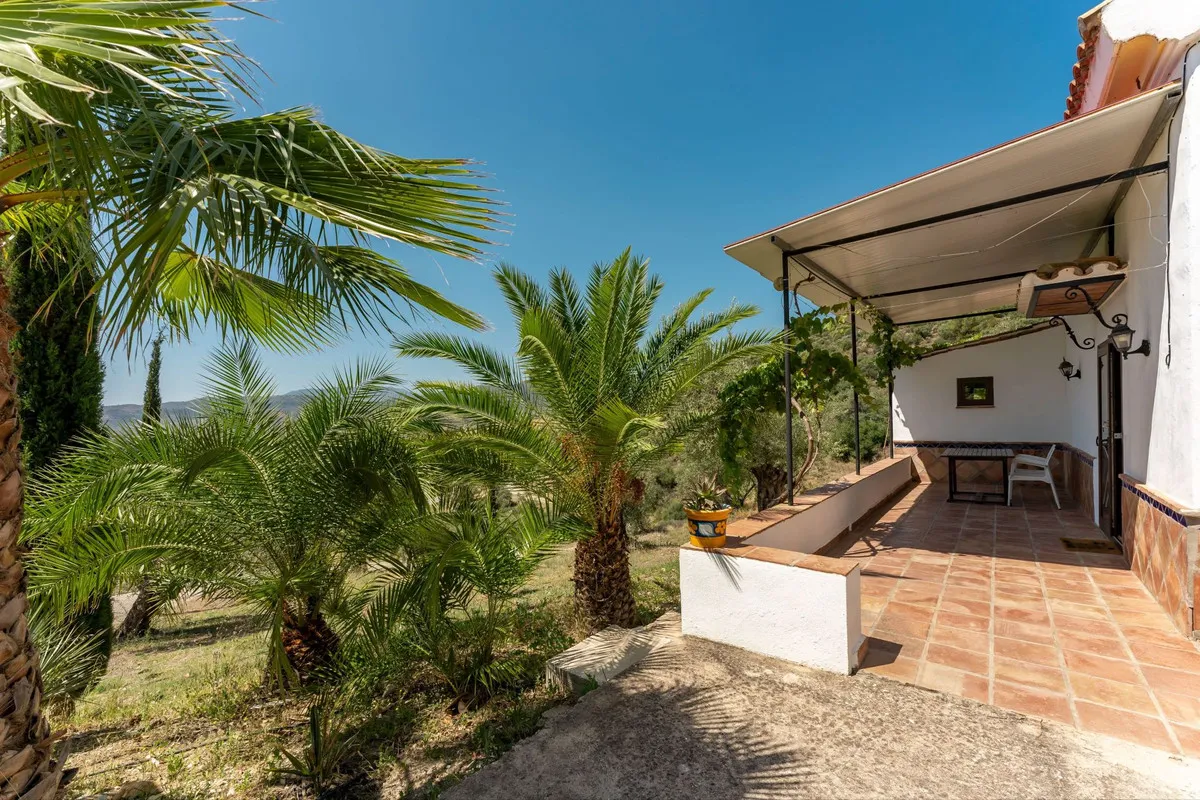 60fc31cb-581e-4910-9860-28d38de8a121