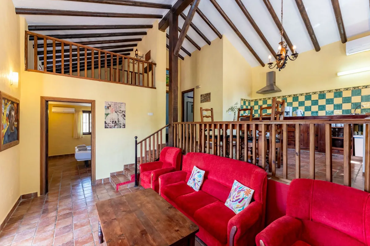 a3755fa4-77ec-4f57-b73f-f871bd266f4f