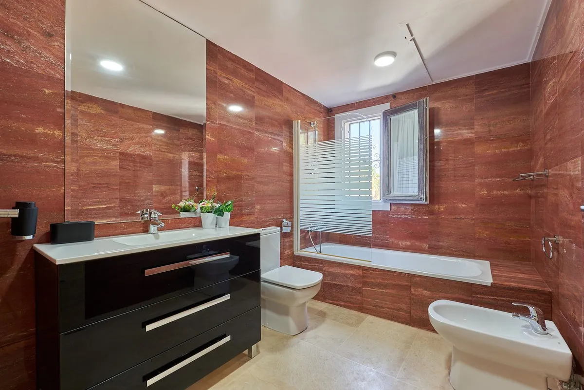 027eca50-819a-4993-b968-e7556d2804b2