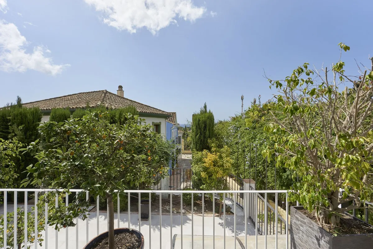 73b49845-1961-4a48-bd88-d0b4596a9f8f