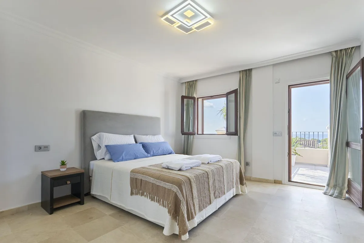 eddde2d2-0471-4179-ae82-03c003eb382a