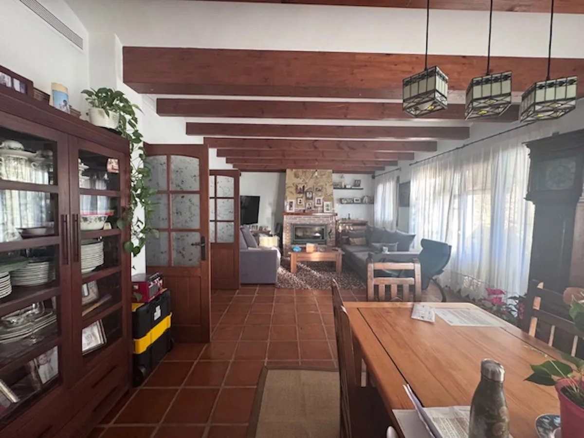 ff81601b-2d98-4775-8ccd-ac0a5058389a