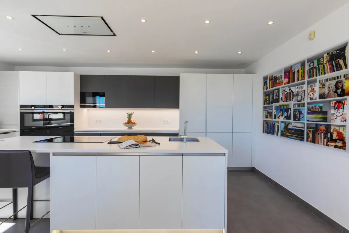 2010c623-b20e-4809-b2c0-99b91f47989a