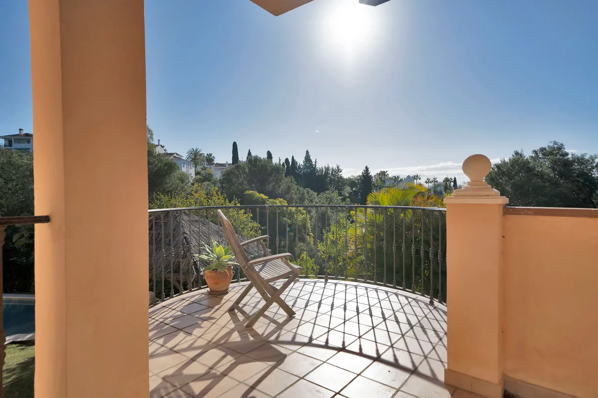 bb1f8e98-e128-4a01-878c-de42b1aedc91