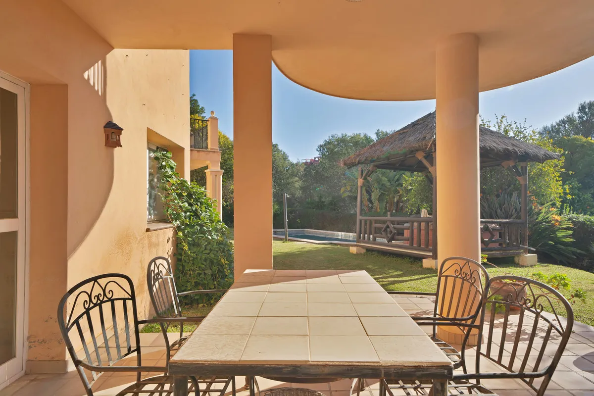 cf04b0cf-e983-48cb-8699-61ca0b96019a