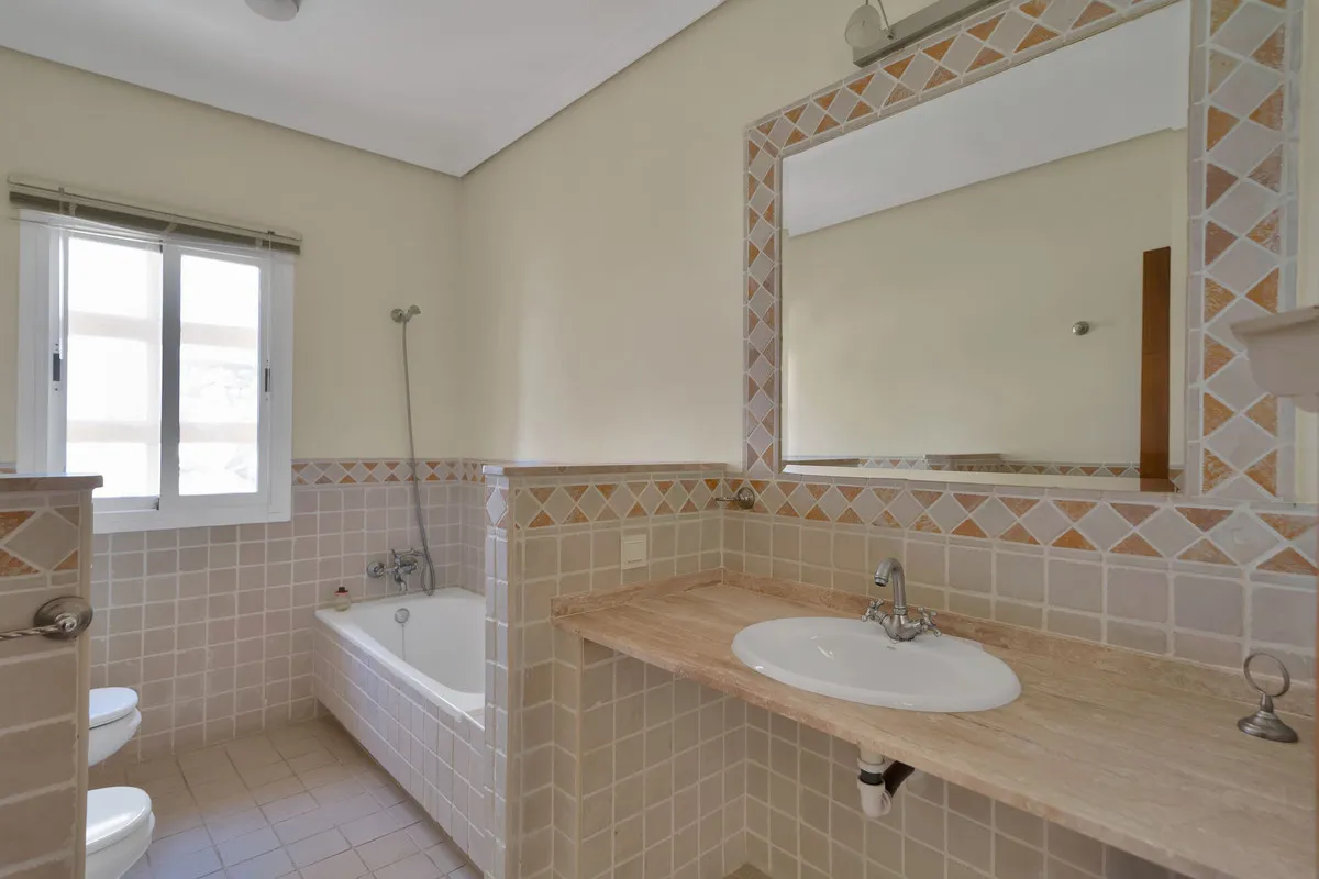 eed7bde3-8fbe-420b-99b7-180d7d3c6a33