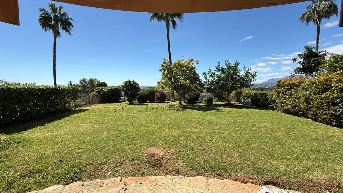 09099d54-852c-4a64-b801-af2bd086a239