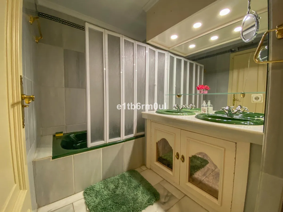 5cae7d3c-0c2c-4ef2-af41-82626f97e460