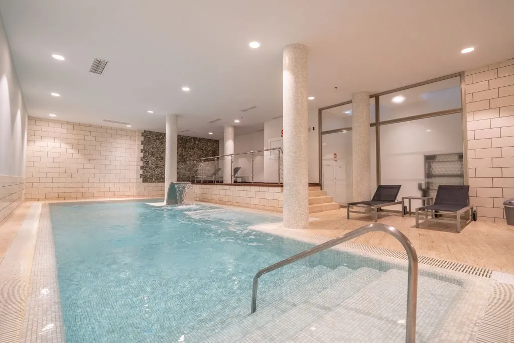 a2863ccc-eb1b-4f89-98ad-538244cc0cea