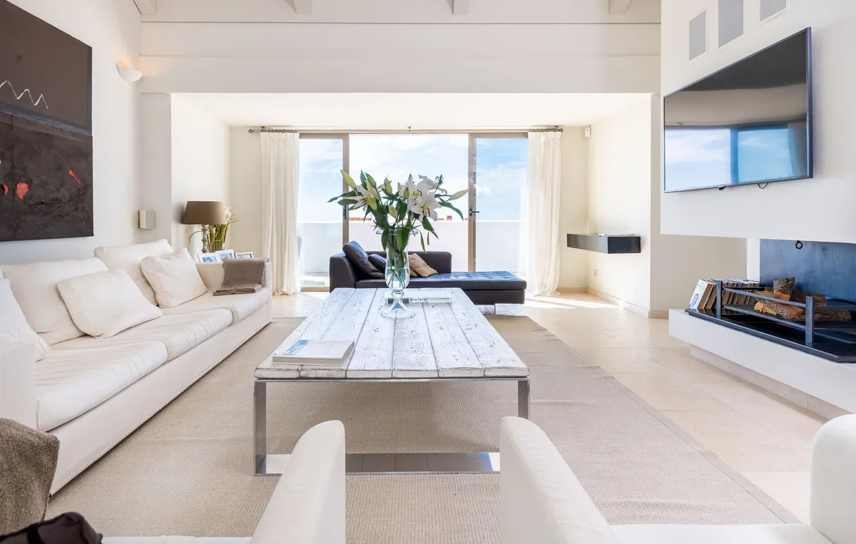 00d95374-26b9-46eb-bcc7-f3462417d339