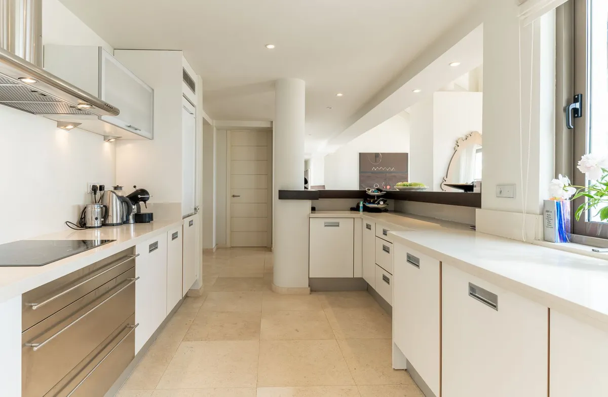 6ecc7dbf-a63c-4b22-b614-d1866269edac