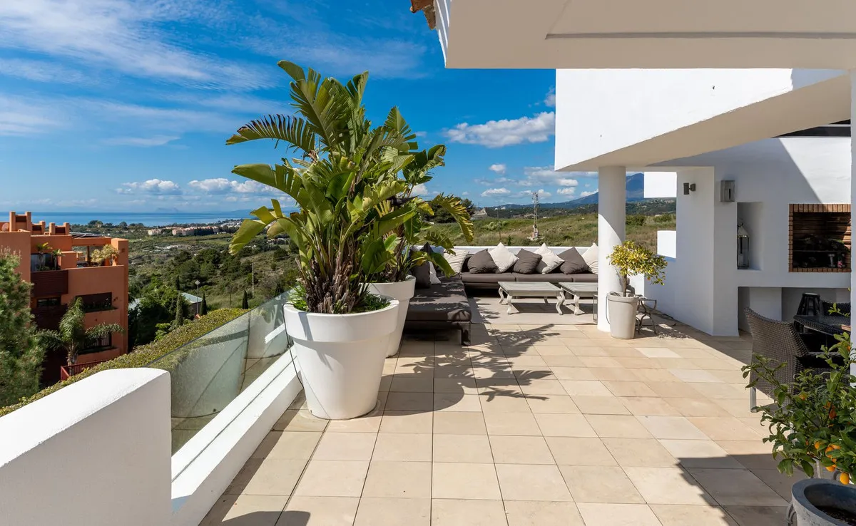 9ea34484-21a3-474b-96c7-714950187b38