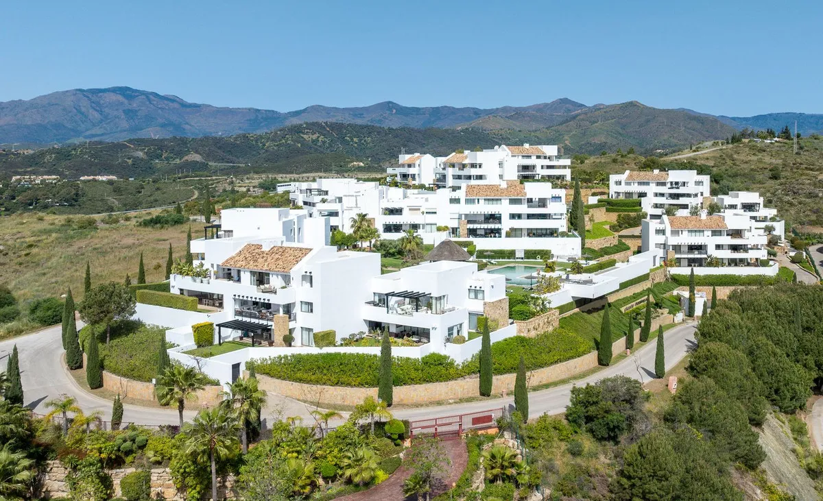 c9ec554b-82d3-426e-83ca-58572ee72a43