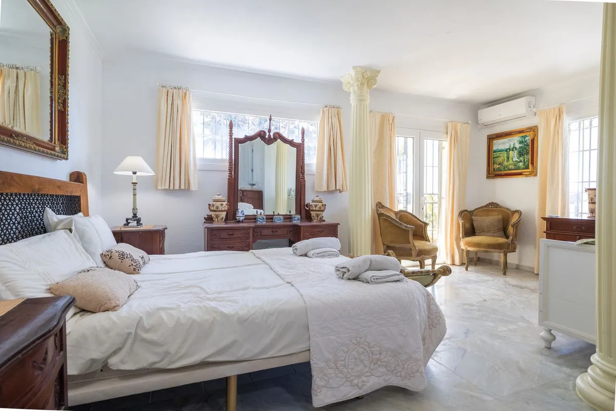 739a2e0c-fec0-4046-b49c-1812cc49a468