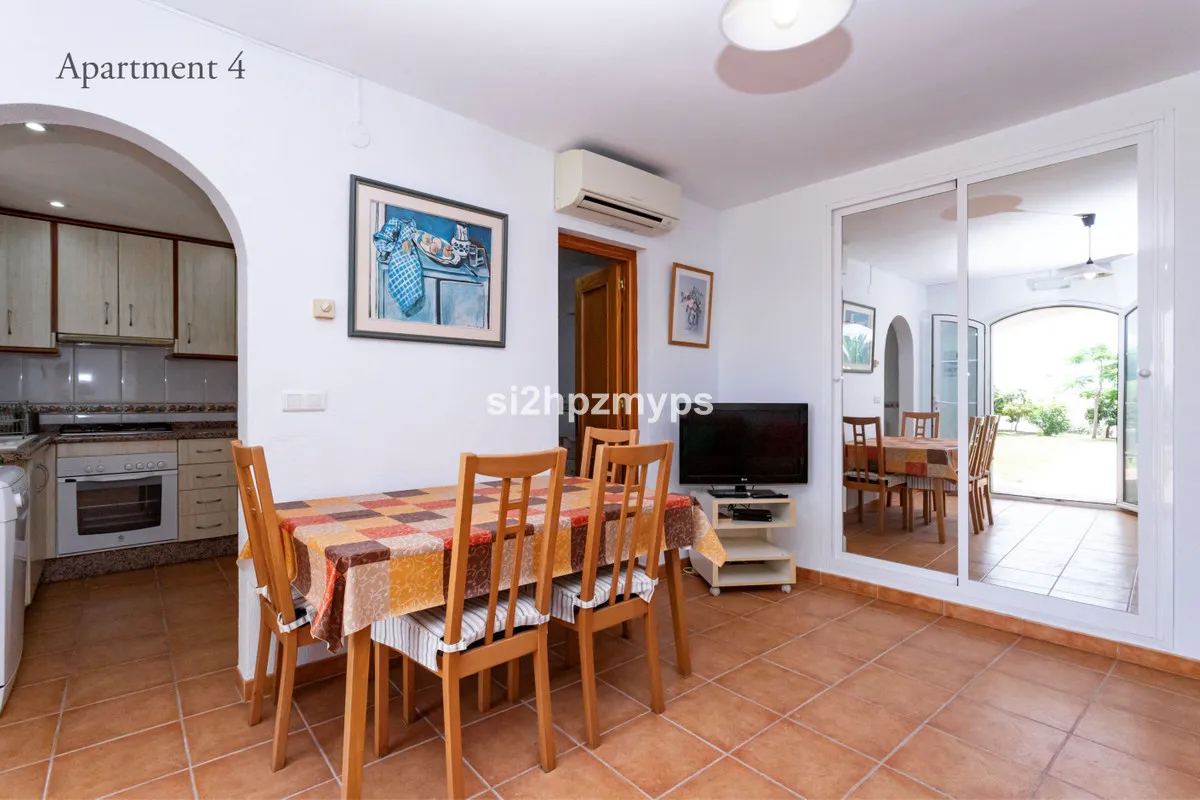 0dc526b3-3673-4649-88bc-2eea6dca21a2