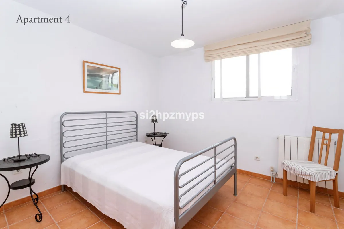 62045986-8995-4002-99be-e8a67970db45