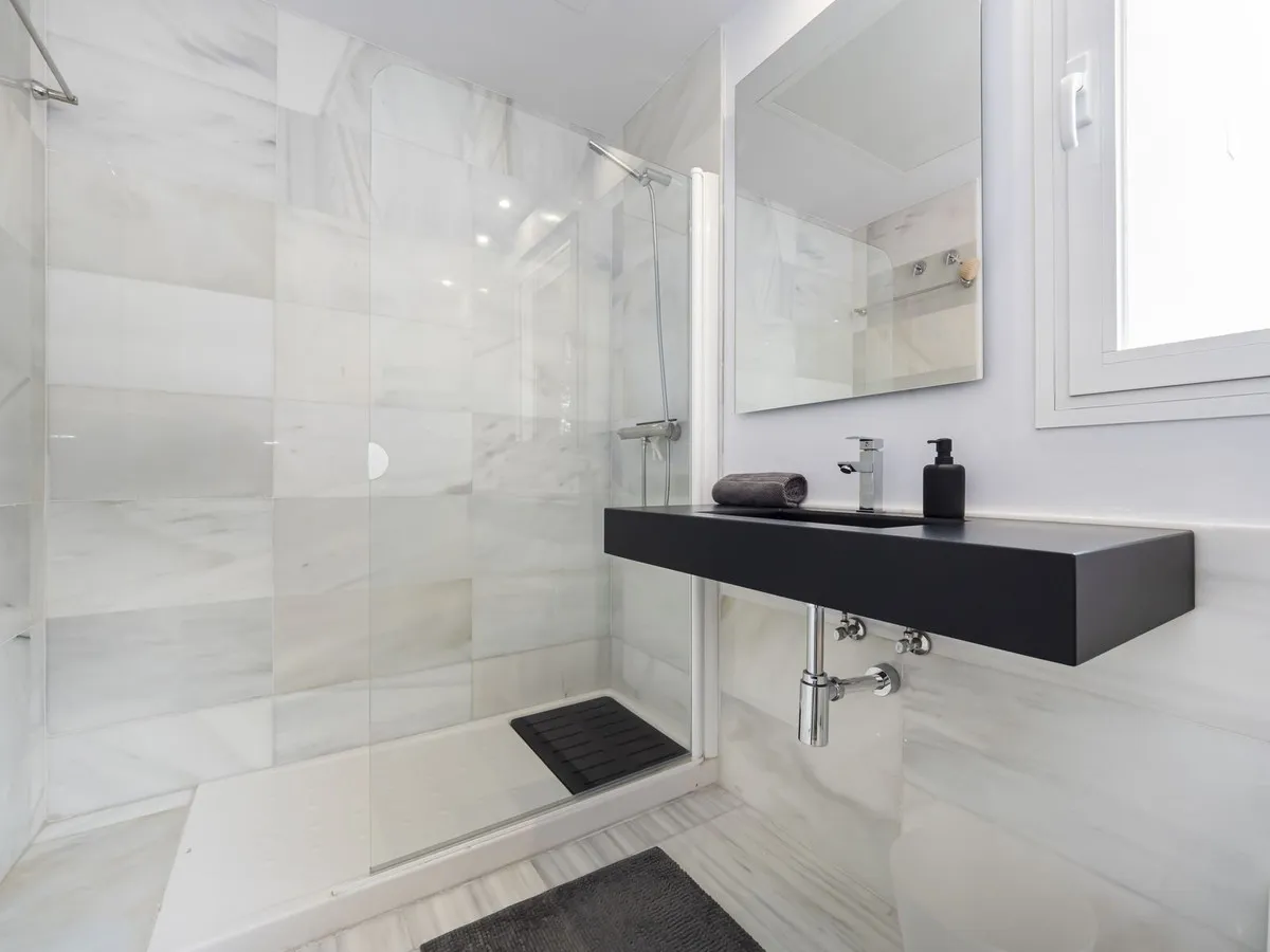 032a855b-a3a6-4841-9344-0c95b2c705f6