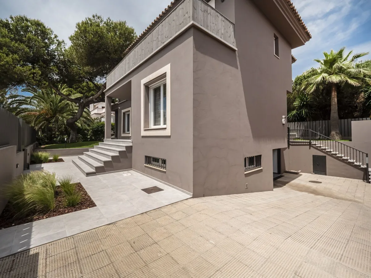 45995d0c-7ad3-4df1-a1d8-5aea1f24b3bb